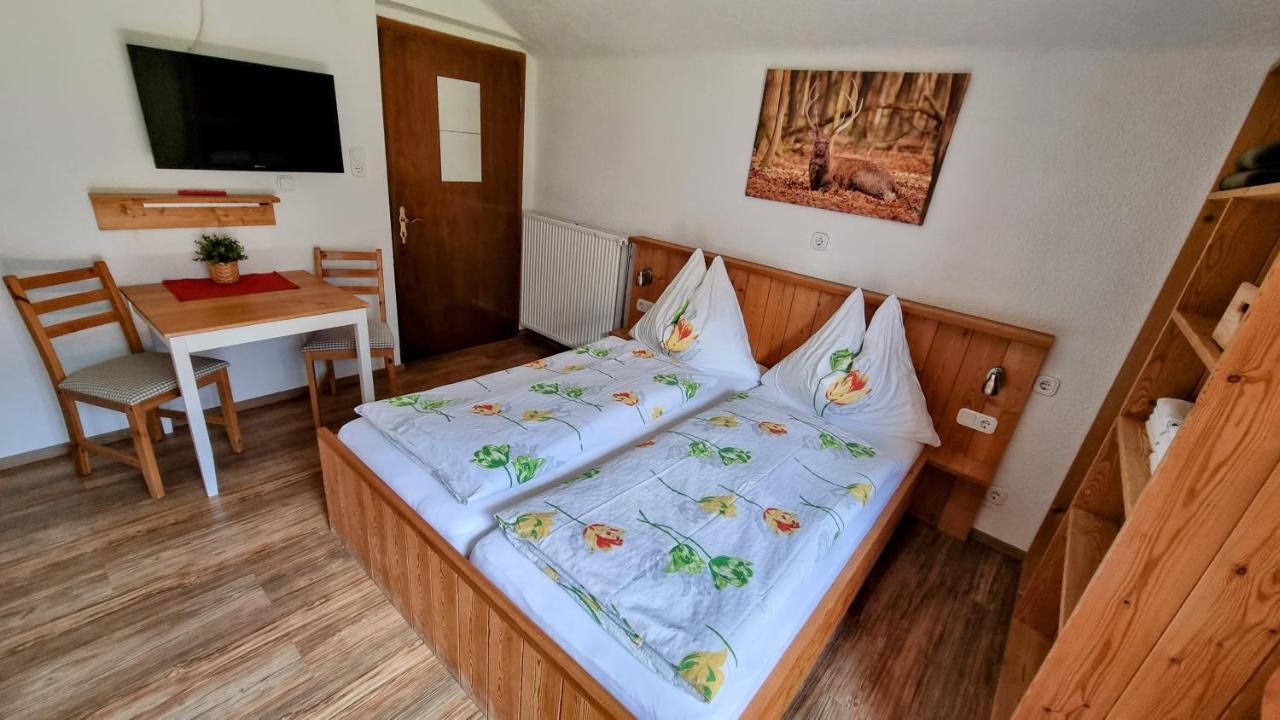 Gaestehaus Landhaus Tyrol Gries im Sellrain Exterior photo